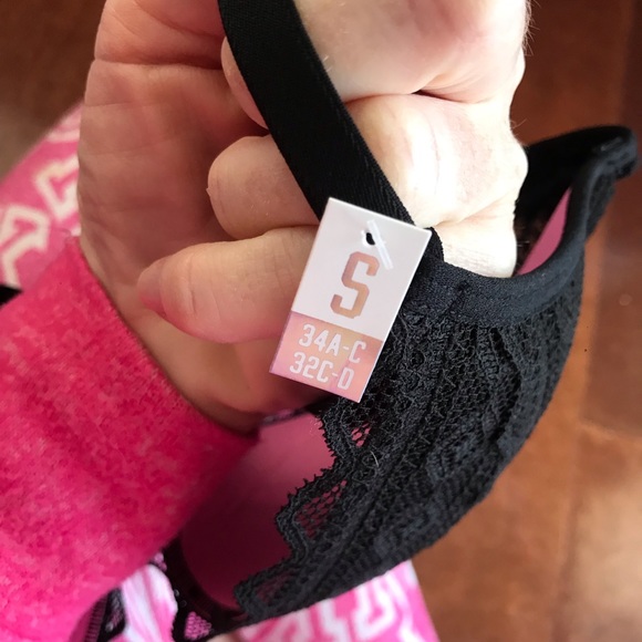 NEW Victoria Secret black lace Razorback bra - Picture 4 of 4